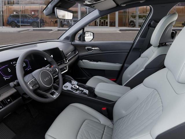 Photo of 2024 Jungle Green Kia Sportage
