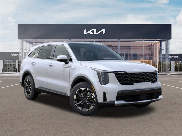 Photo of 2025 Glacial White Pearl Kia Sorento