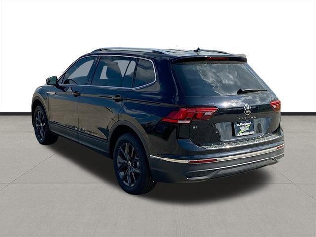 Photo of 2024 Black Pearl Volkswagen Tiguan
