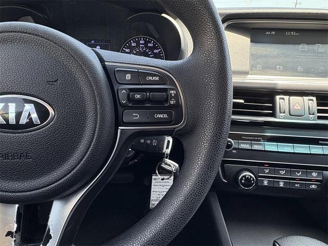 Photo of 2017 Sangria Kia Optima