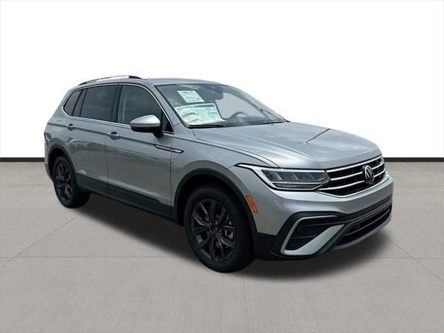 Photo of 2024 Silver Volkswagen Tiguan