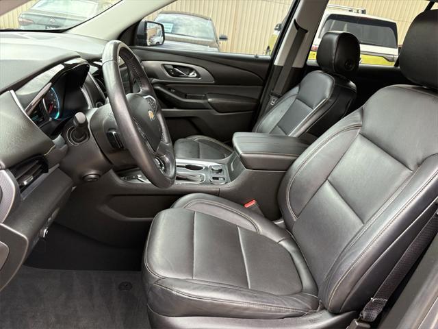 Photo of 2019 Satin Steel Metallic Chevrolet Traverse