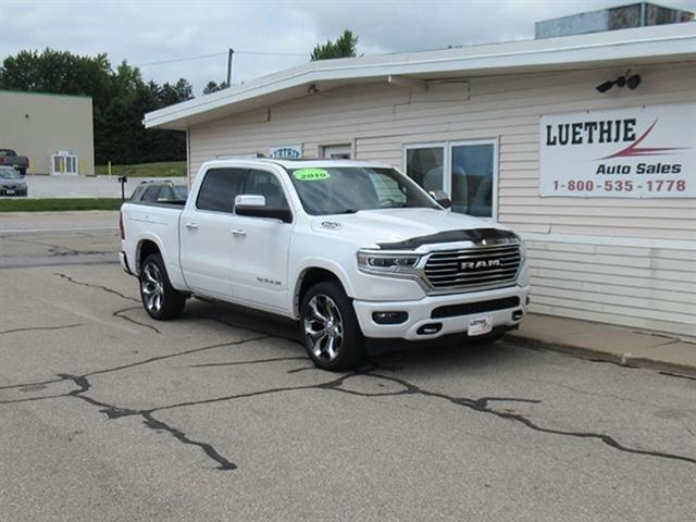 Photo of 2019 Icy White RAM 1500