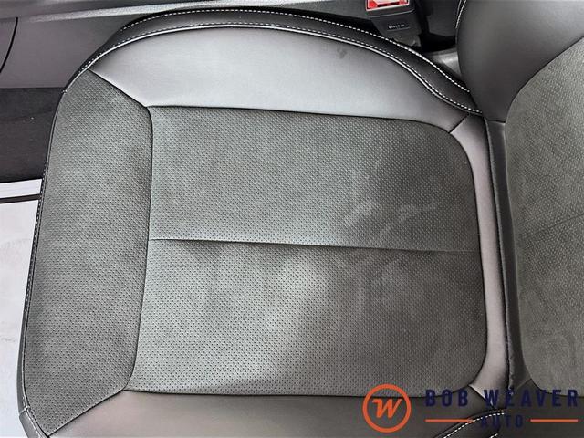 Photo of 2025 Bright White Clearcoat Jeep Grand Cherokee L