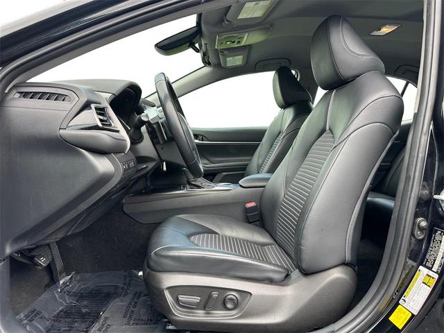 Photo of 2021 Midnight Black Metallic Toyota Camry