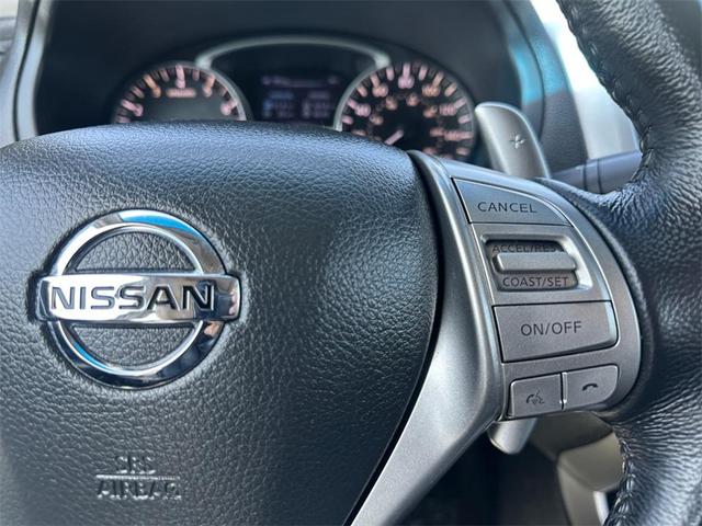 Photo of 2013 Storm Blue Metallic Nissan Altima