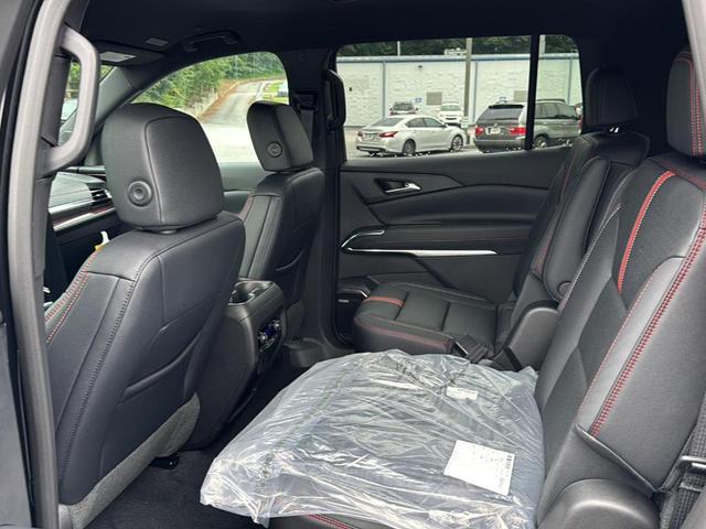Photo of 2026 Mosaic Black Metallic Chevrolet Traverse