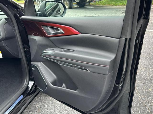Photo of 2026 Mosaic Black Metallic Chevrolet Traverse