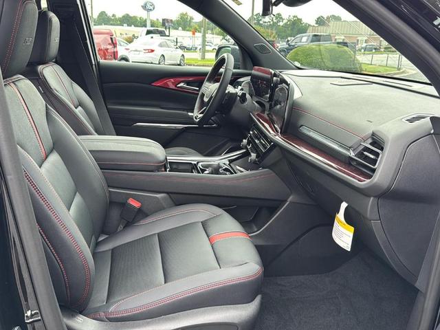 Photo of 2026 Mosaic Black Metallic Chevrolet Traverse