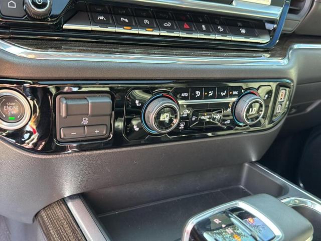 Photo of 2024 Iridescent Pearl Tricoat Chevrolet Silverado 1500