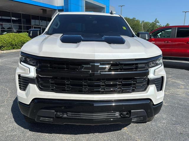 Photo of 2024 Iridescent Pearl Tricoat Chevrolet Silverado 1500