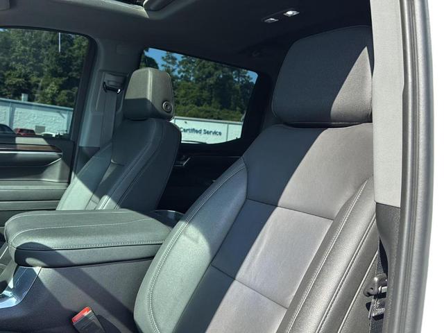Photo of 2024 Iridescent Pearl Tricoat Chevrolet Silverado 1500
