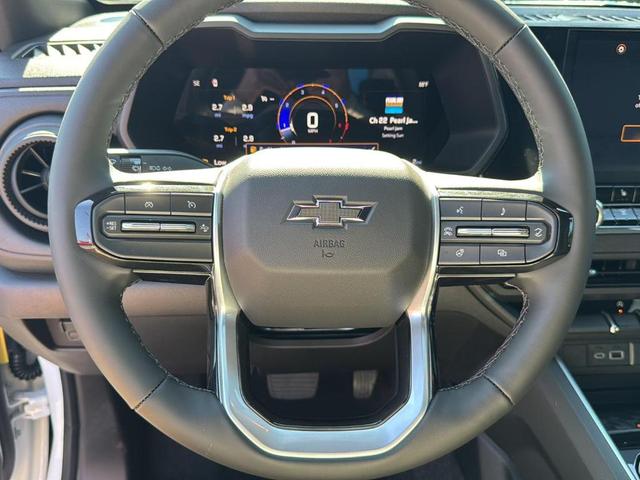 Photo of 2026 Summit White Chevrolet Colorado