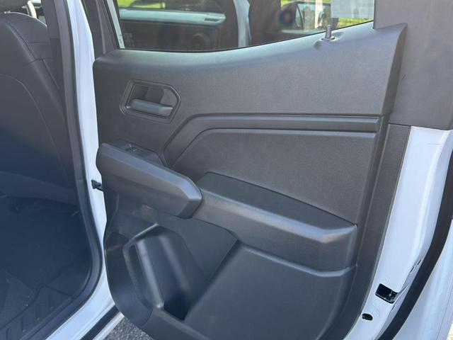 Photo of 2026 Summit White Chevrolet Colorado