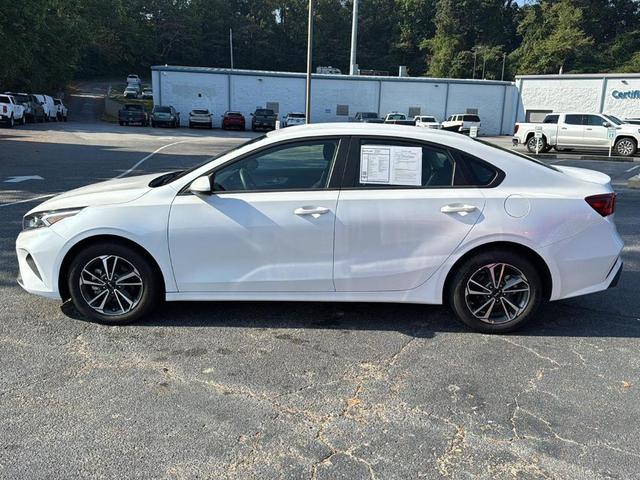 Photo of 2024 Snow White Pearl Kia Forte