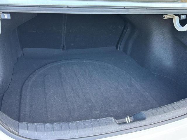 Photo of 2024 Snow White Pearl Kia Forte