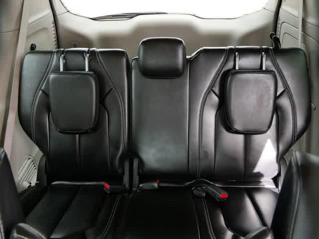 Photo of 2023 Silver Mist Clearcoat Chrysler Pacifica Hybrid