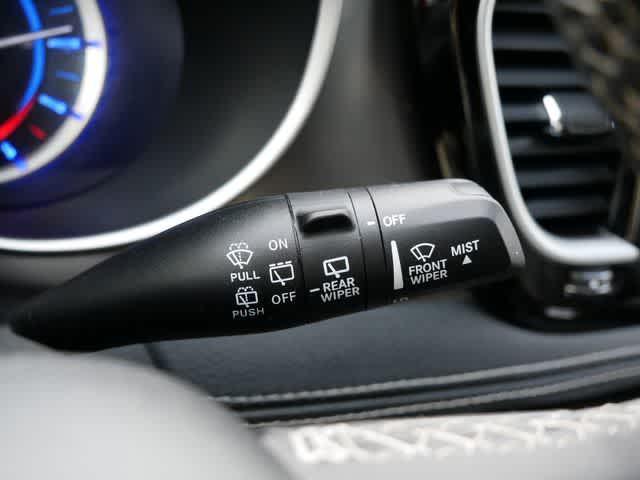 Photo of 2023 Silver Mist Clearcoat Chrysler Pacifica Hybrid