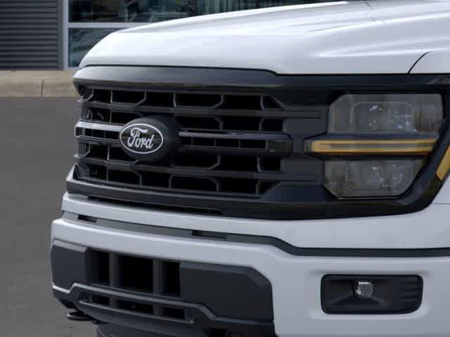 Photo of 2025 Oxford White Ford F-150