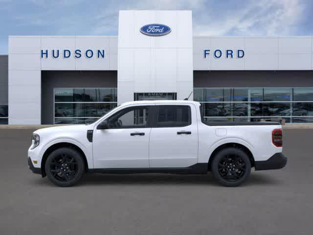 Photo of 2025 Space White Metallic Ford Maverick