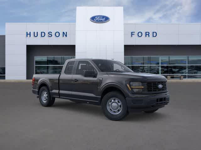 Photo of 2025 Agate Black Metallic Ford F-150