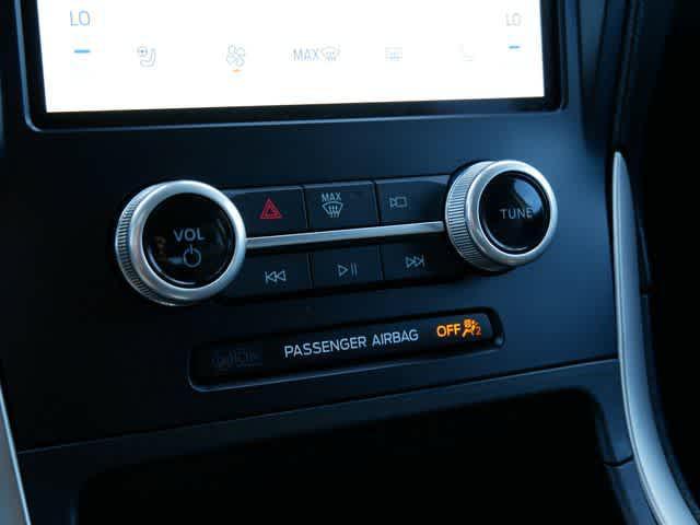 Photo of 2022 Atlas Blue Metallic Ford Edge
