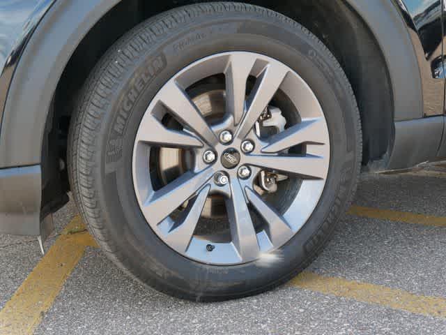 Photo of 2023 Agate Black Metallic Ford Explorer