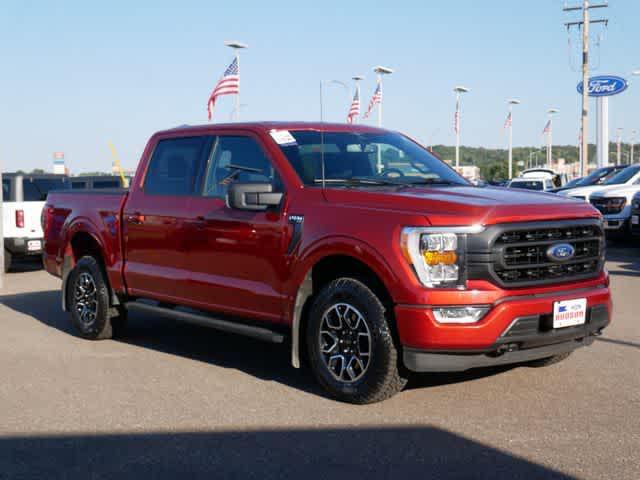 Photo of 2023 Hot Pepper Red Metallic Tinted Clearcoat Ford F-150