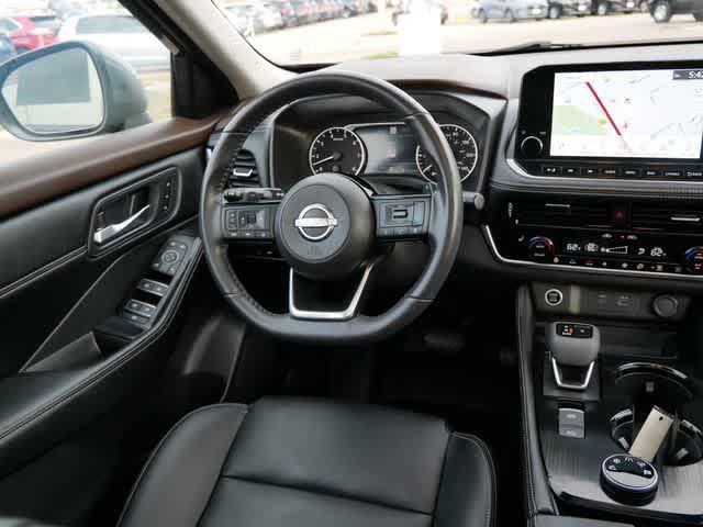 Photo of 2023 Gun Metallic Nissan Rogue