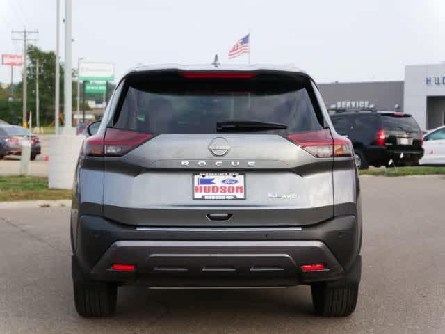 Photo of 2023 Gun Metallic Nissan Rogue