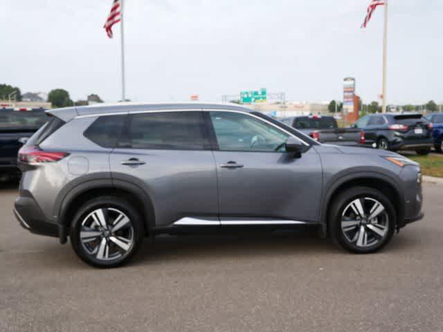 Photo of 2023 Gun Metallic Nissan Rogue