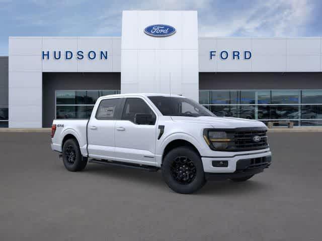 Photo of 2025 Space White Metallic Ford F-150