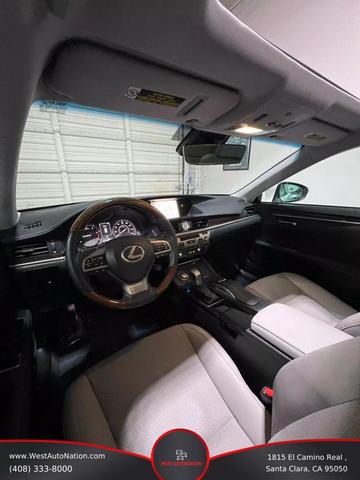 Photo of 2018 Eminent White Pearl Lexus ES 350