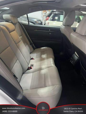 Photo of 2018 Eminent White Pearl Lexus ES 350