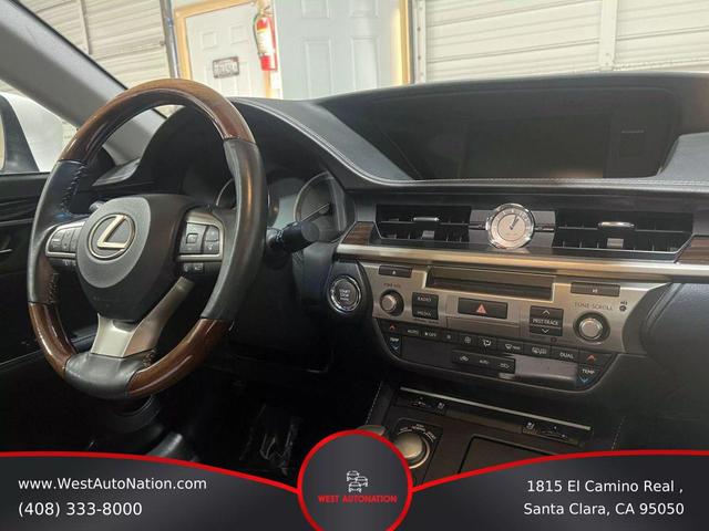 Photo of 2018 Eminent White Pearl Lexus ES 350