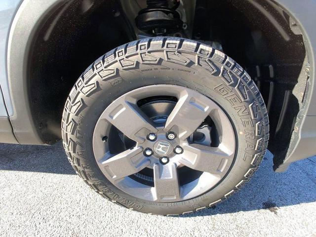 Photo of 2026 Sonic Gray Pearl Honda Ridgeline