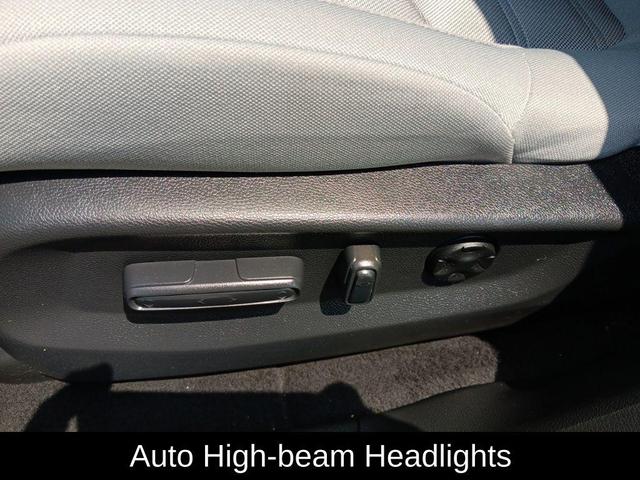 Photo of 2022 Modern Steel Metallic Honda CR-V