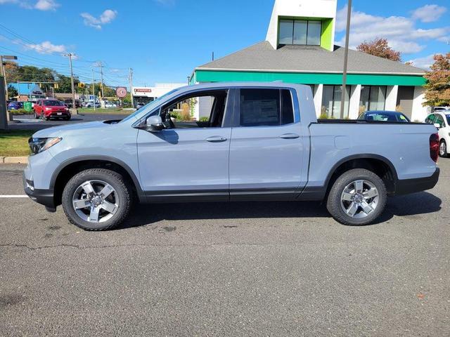Photo of 2026 Sonic Gray Pearl Honda Ridgeline