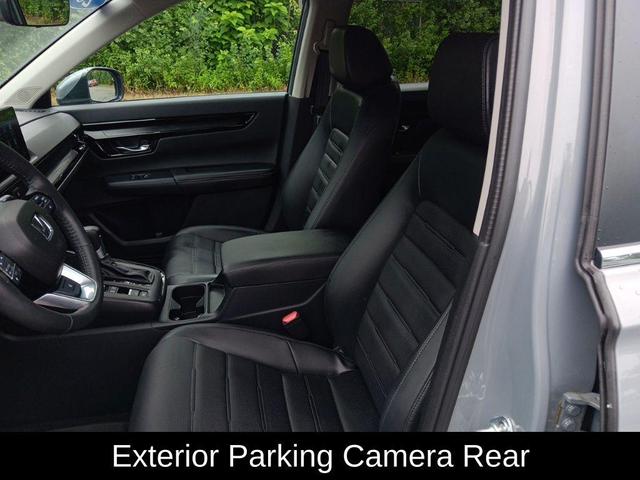 Photo of 2024 Urban Gray Pearl Honda CR-V