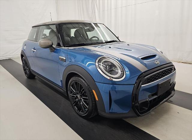 2023 MINI Hardtop