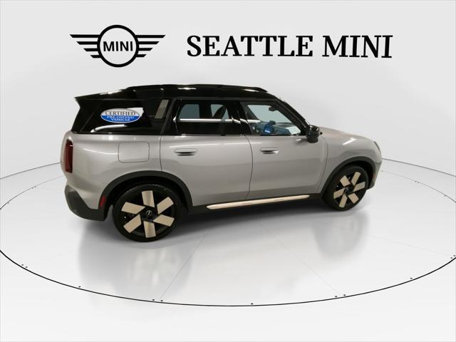 Photo of 2025 Melting Silver III Metallic MINI Countryman