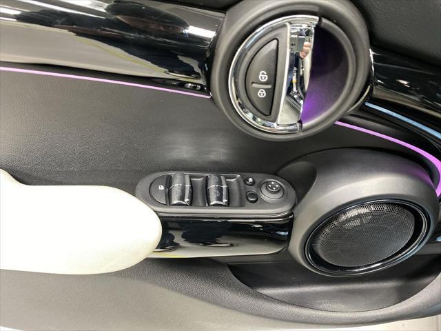 Photo of 2023 Midnight Black II MINI Hardtop