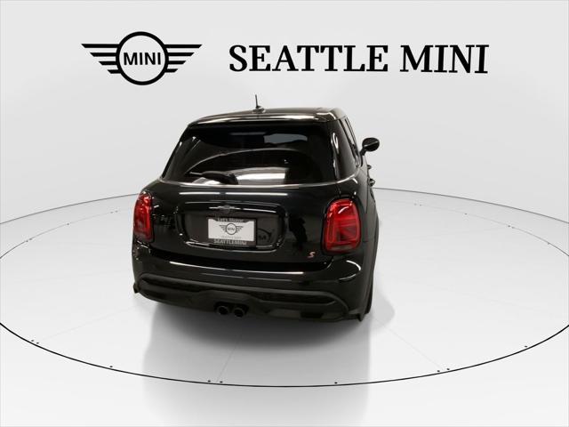 Photo of 2023 Midnight Black II MINI Hardtop