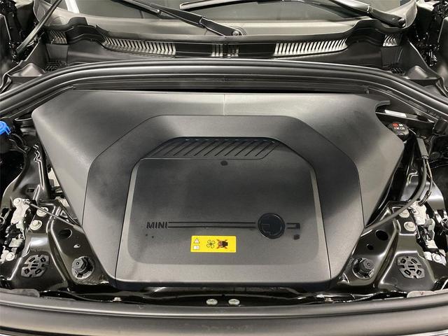 Photo of 2025 Midnight Black II Metallic MINI Countryman