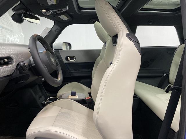 Photo of 2025 Blazing Blue Metallic MINI Hardtop