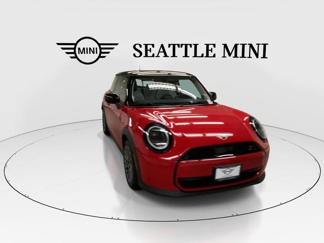 Photo of 2025 Chili Red II MINI Hardtop