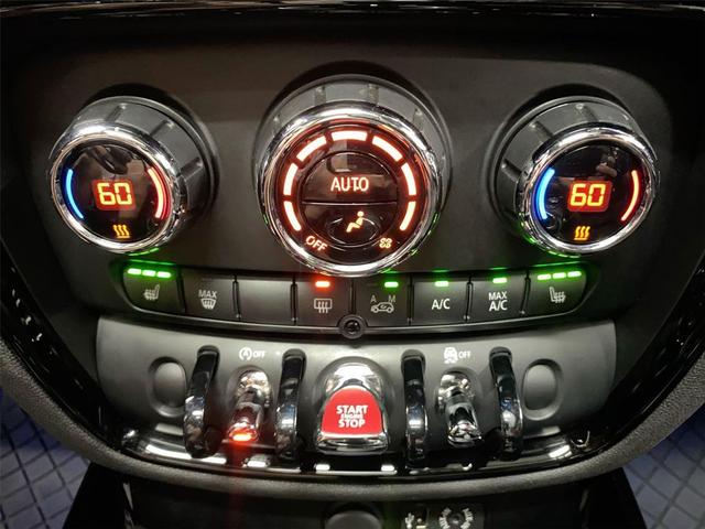 Photo of 2017 Blazing Red Metallic MINI Clubman