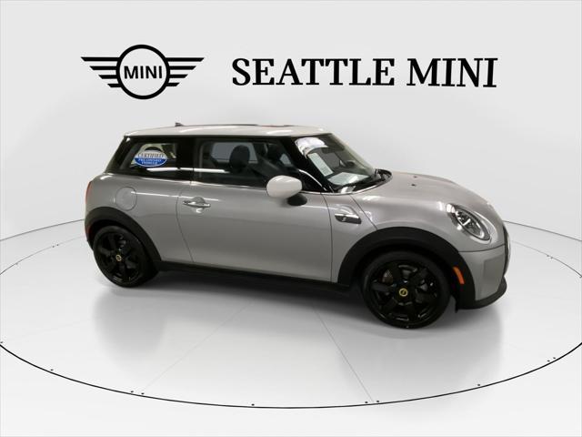 Photo of 2024 Melting Silver III Metallic MINI Hardtop