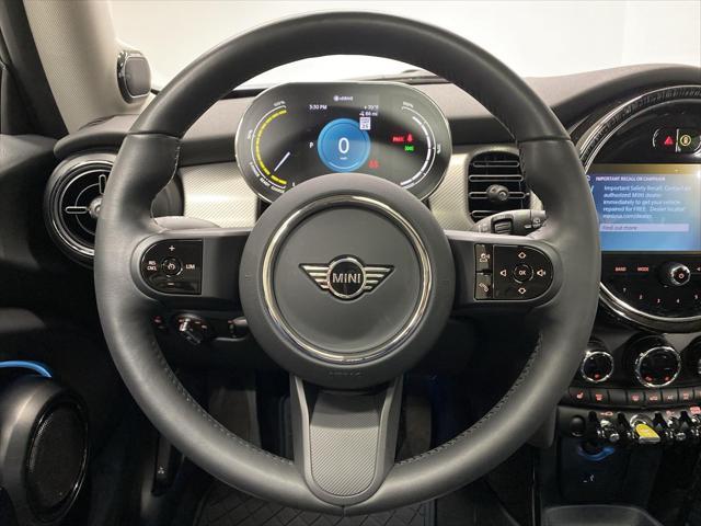 Photo of 2024 Melting Silver III Metallic MINI Hardtop