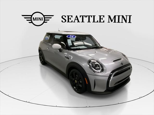 Photo of 2024 Melting Silver III Metallic MINI Hardtop